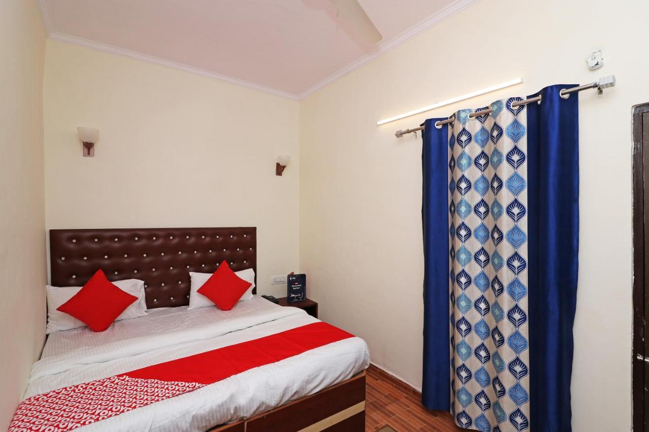 Oyo 14179 Panchvati Hotel Dehradun Exterior photo