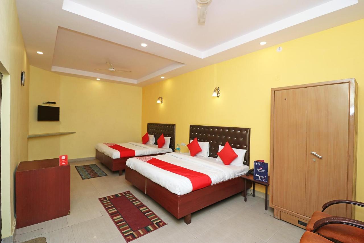 Oyo 14179 Panchvati Hotel Dehradun Exterior photo
