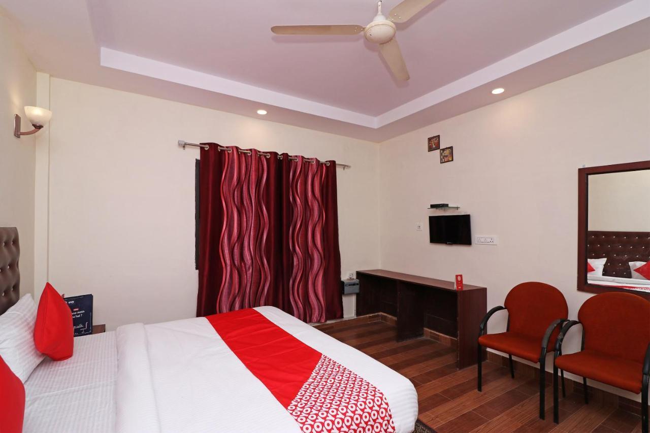 Oyo 14179 Panchvati Hotel Dehradun Exterior photo