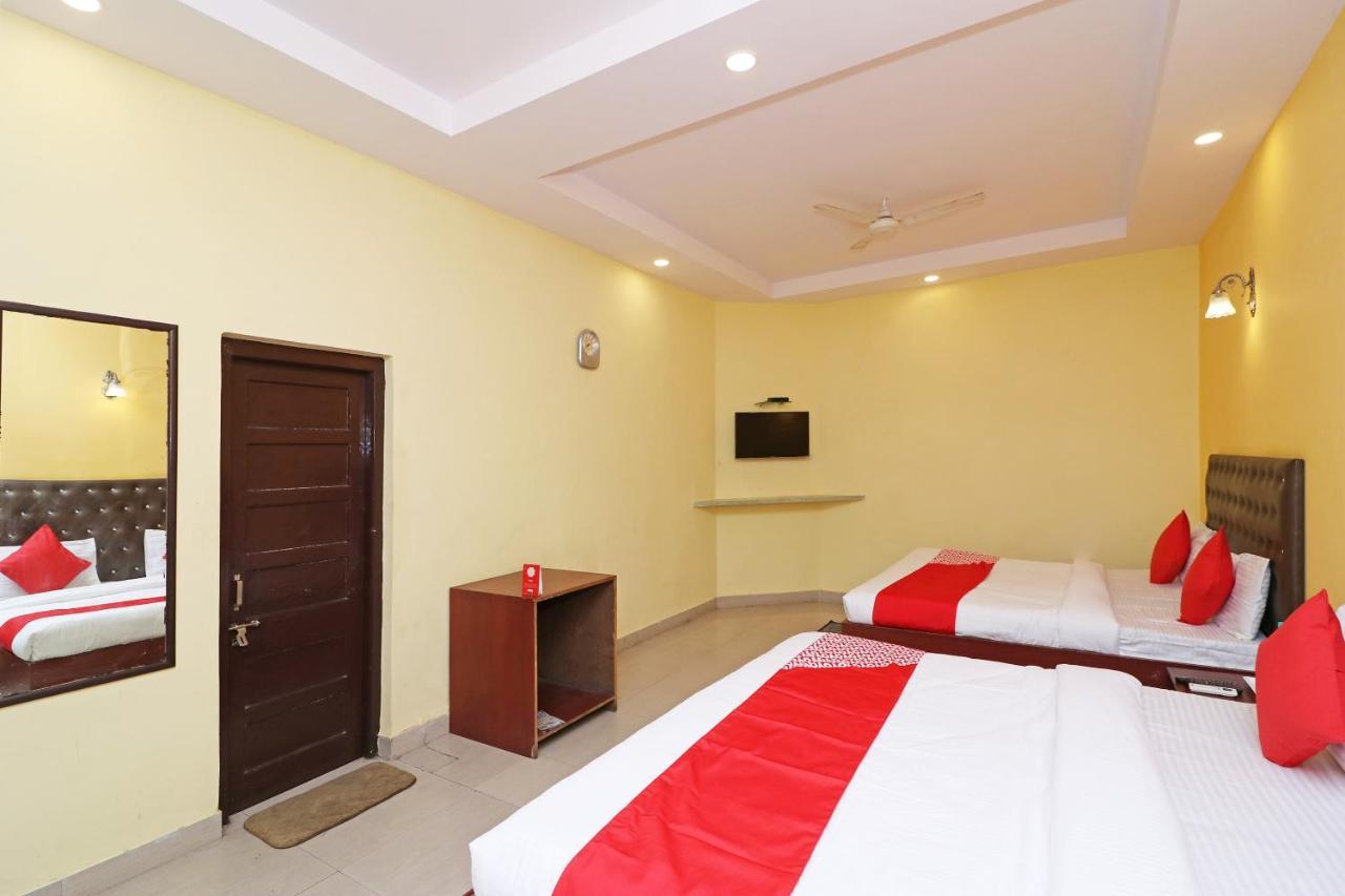 Oyo 14179 Panchvati Hotel Dehradun Exterior photo